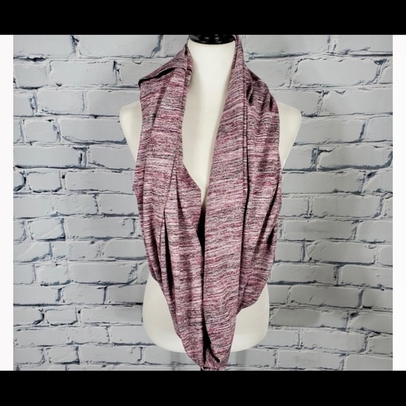 Lulu lemon scarf - Picture 3 of 3